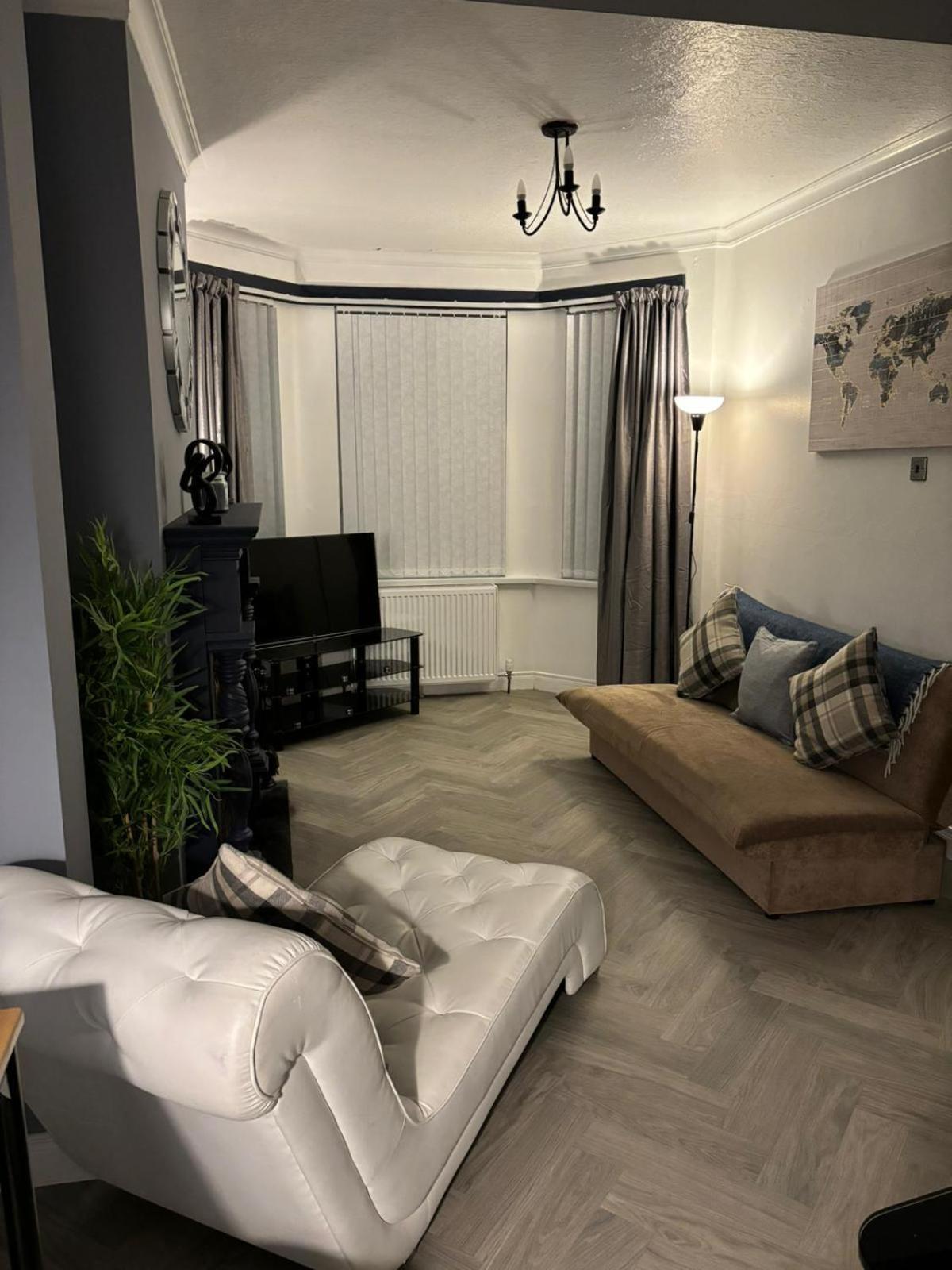 فيلا Manor House بلفاست المظهر الخارجي الصورة